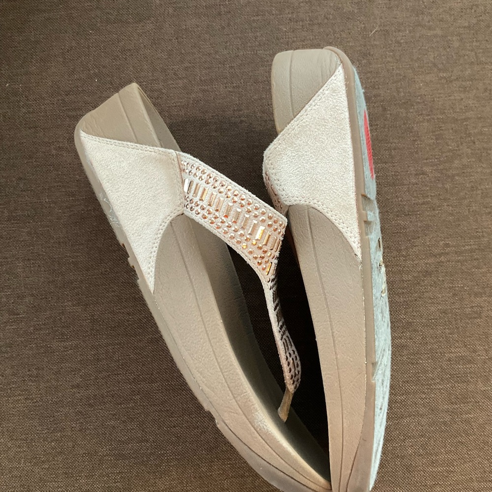 Fitflop Light Tan Sandals with Studded Strap - Picture 2 of 7